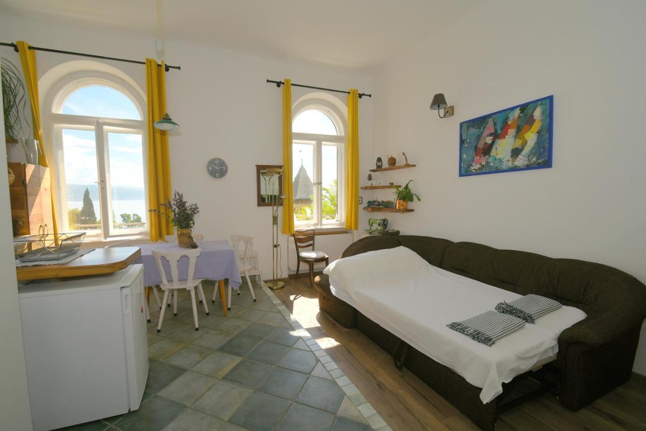 With Beautiful Sea View Appartamento