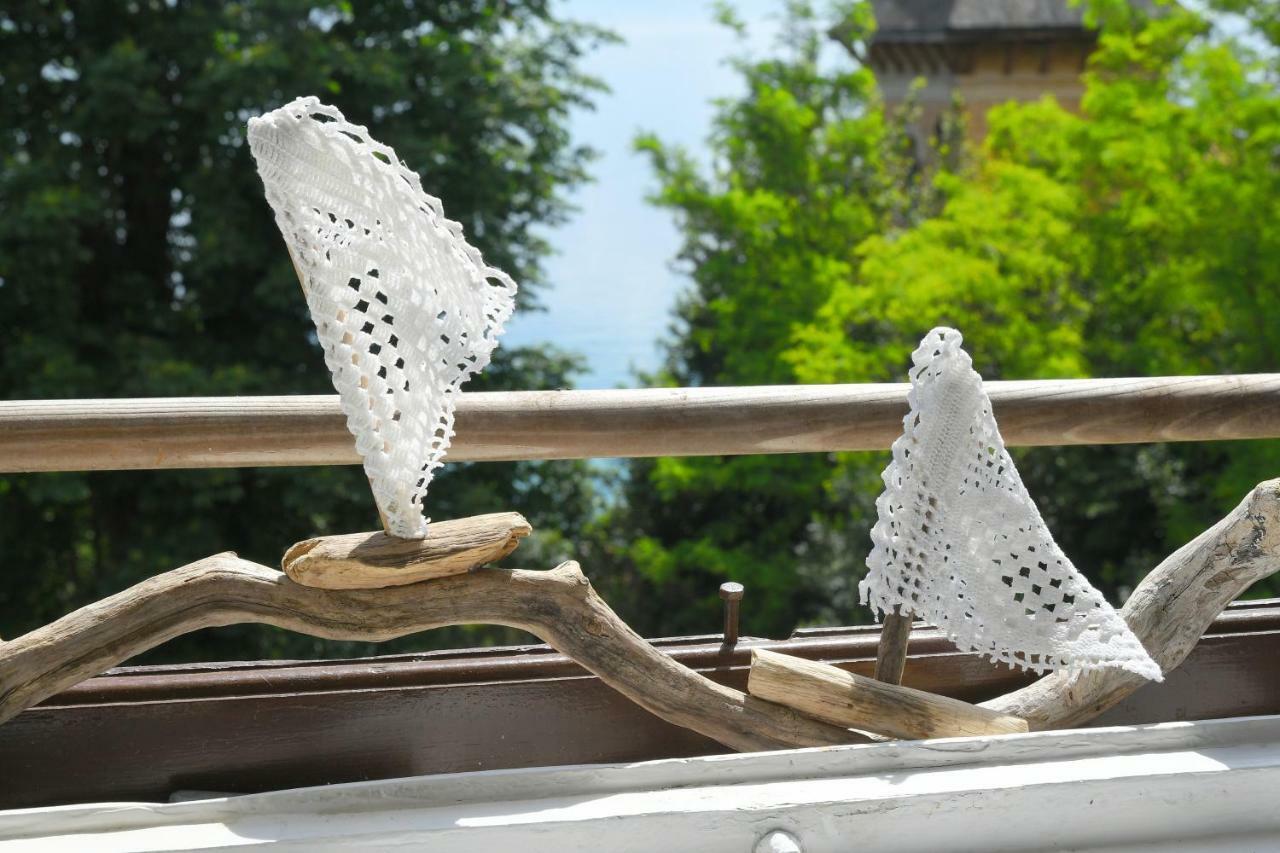 Apartment With Beautiful Sea View *